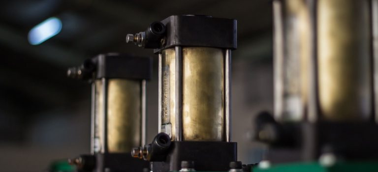 次世代光通信インターフェースの要TOSAが拓く高度情報化社会の基盤