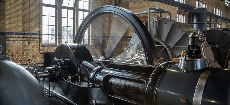 情報化社会を支える要として進化し続けるROSAの技術と役割の最前線