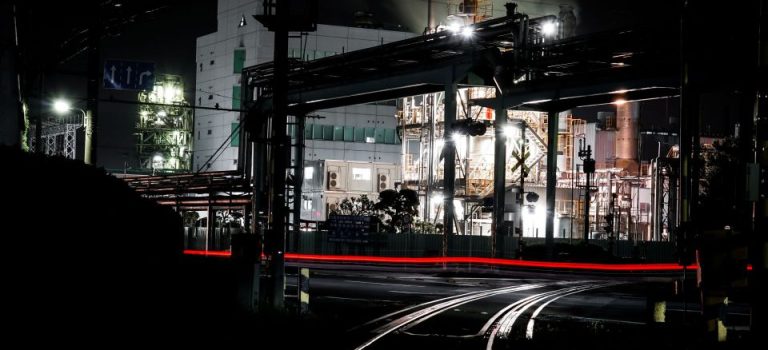 検査が支えるものづくり現場の品質と信頼性を守る工具と治具の役割