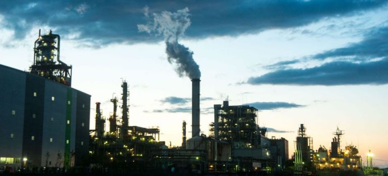 多様化する電子機器のニーズに対応するカスタムソケットの真価と次世代技術への展望