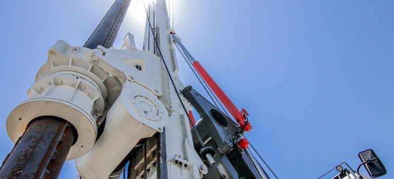 あなたの機器は突然死ぬ最先端コネクタを知らなければ間違いなく取り残される未来 あなたの機器は突然死ぬ最先端コネクタを知らなければ間違いなく取り残される未来